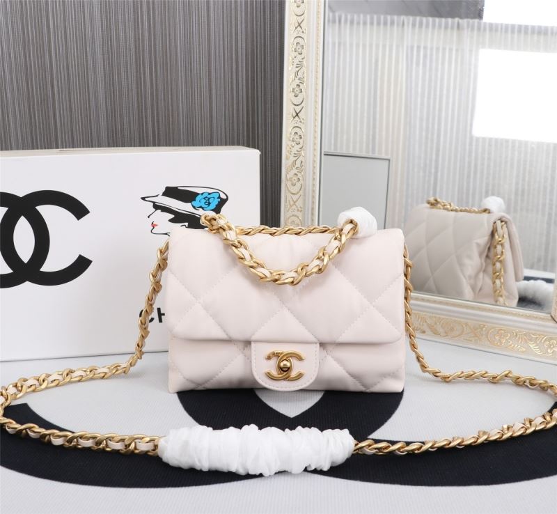 Chanel 19 Bags